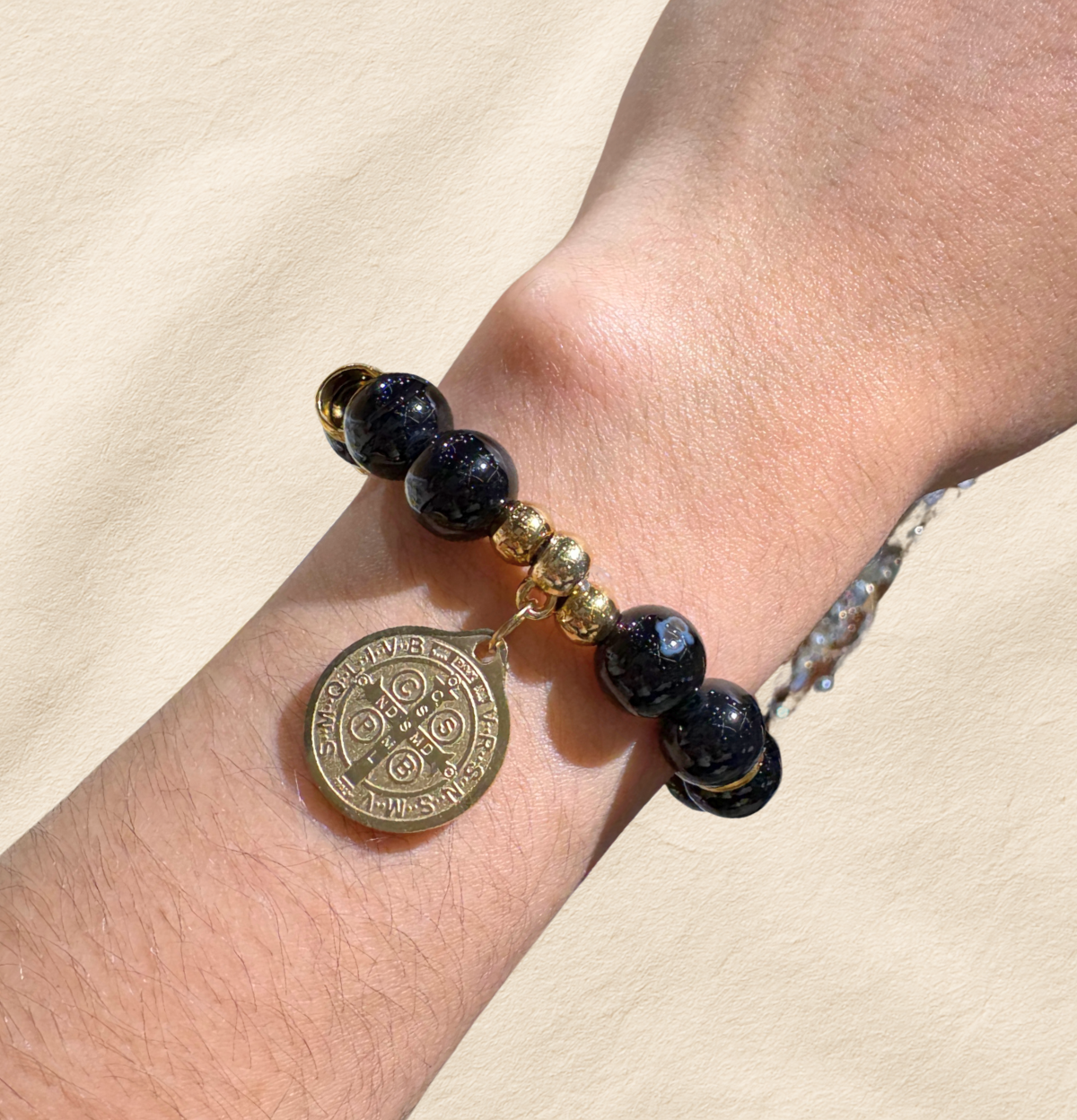 Pulsera San Benito Esferas - Imagen 9