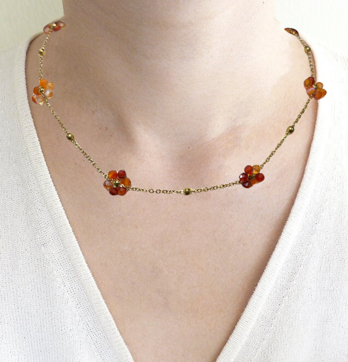 Collar y Pulsera de Flores - Imagen 3